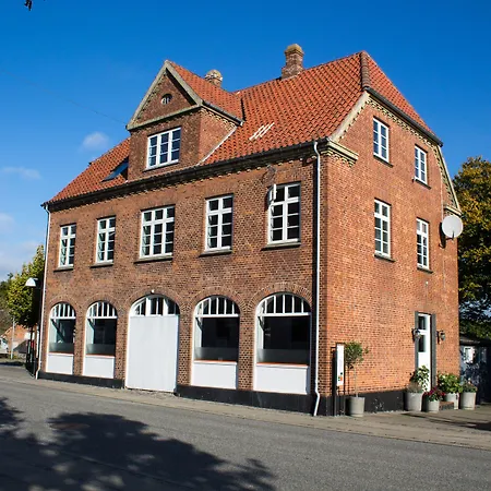 Hotel Madhuset Tranebjerg